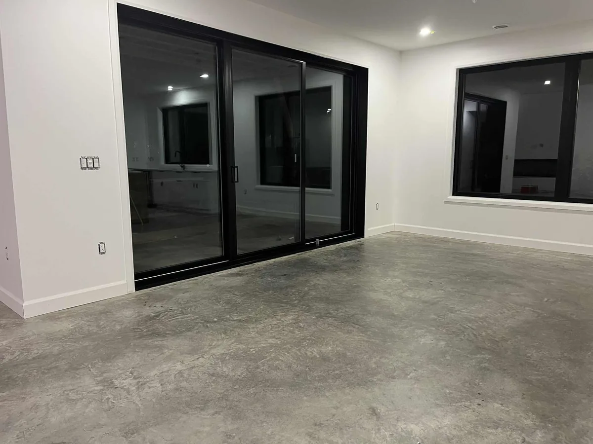 Nettoyage après construction maison neuve Drummondville — plancher